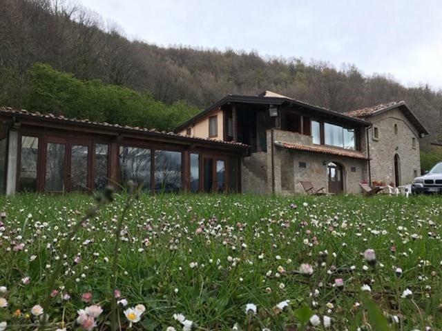 Longi Agriturismo Il Vignale מראה חיצוני תמונה