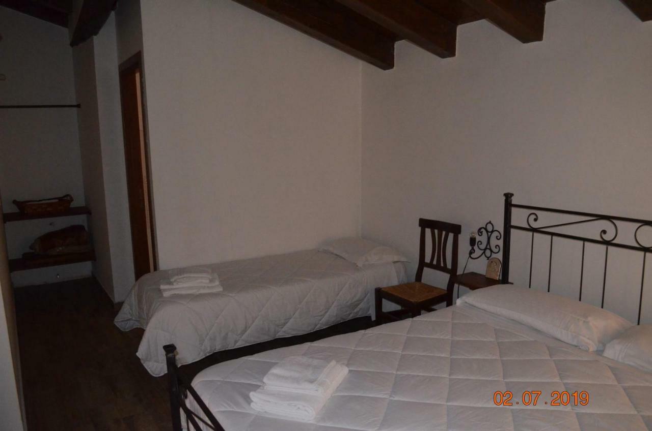 Longi Agriturismo Il Vignale מראה חיצוני תמונה