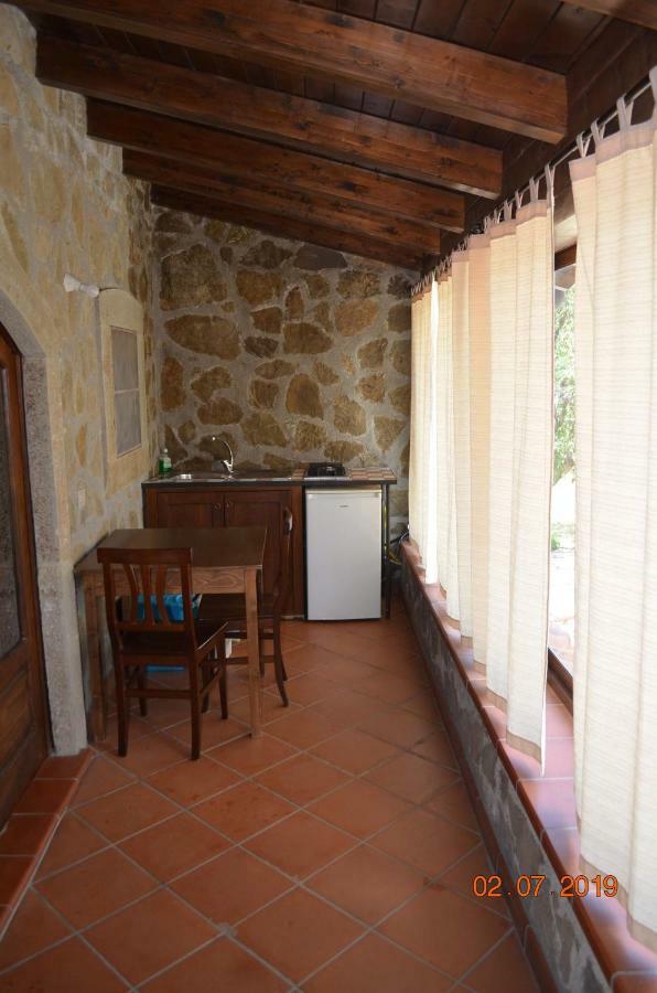 Longi Agriturismo Il Vignale מראה חיצוני תמונה